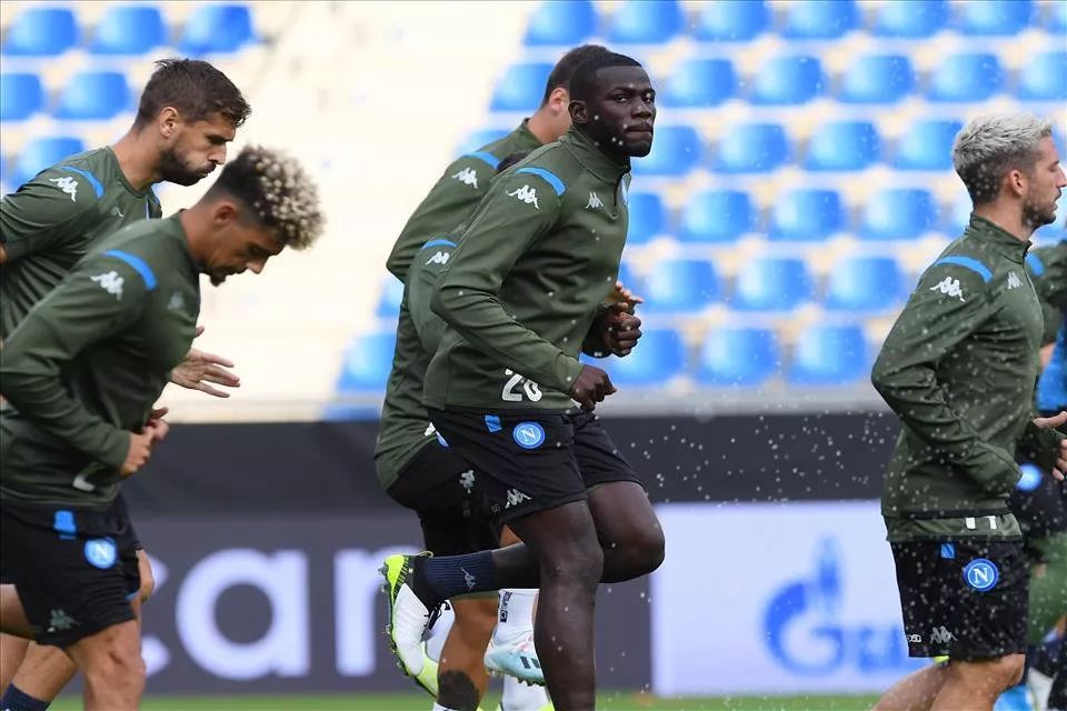 lol补丁下载-关于赛后那不勒斯调整名单以备NBA总决赛库里在澳大利亚队比赛中败北之后，明尼苏达森林狼关键时刻更衣室发声的信息